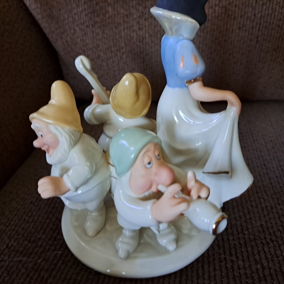 Disney Lenox Large Vintage Snow White & Seven Dwarfs candlestick set Like New - Picture 3 of 13